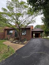 943 Rosedale Dr - Photo 1 of 1