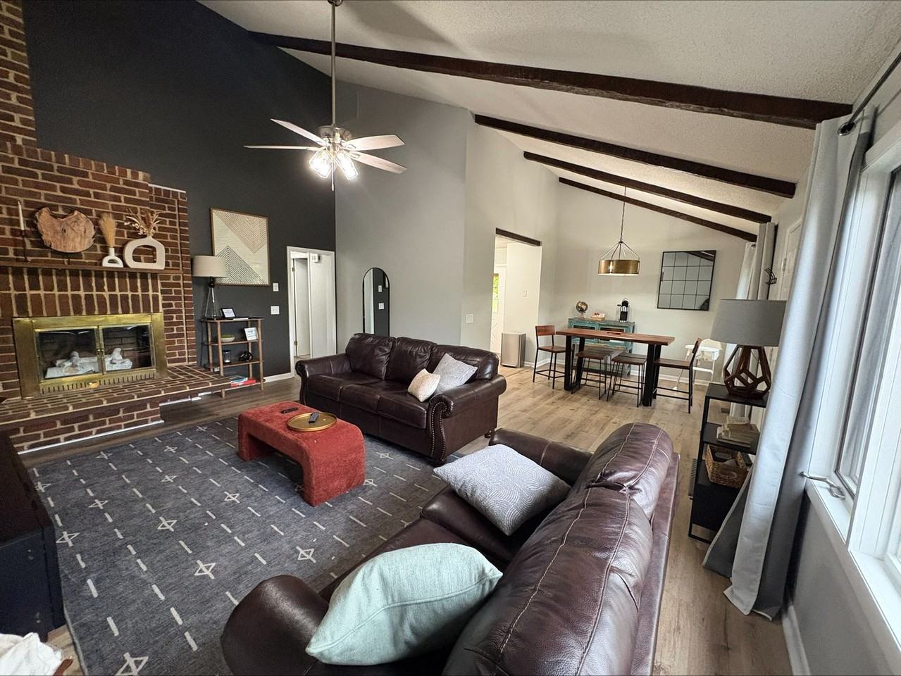 943 Rosedale Dr - Photo 5 of 21