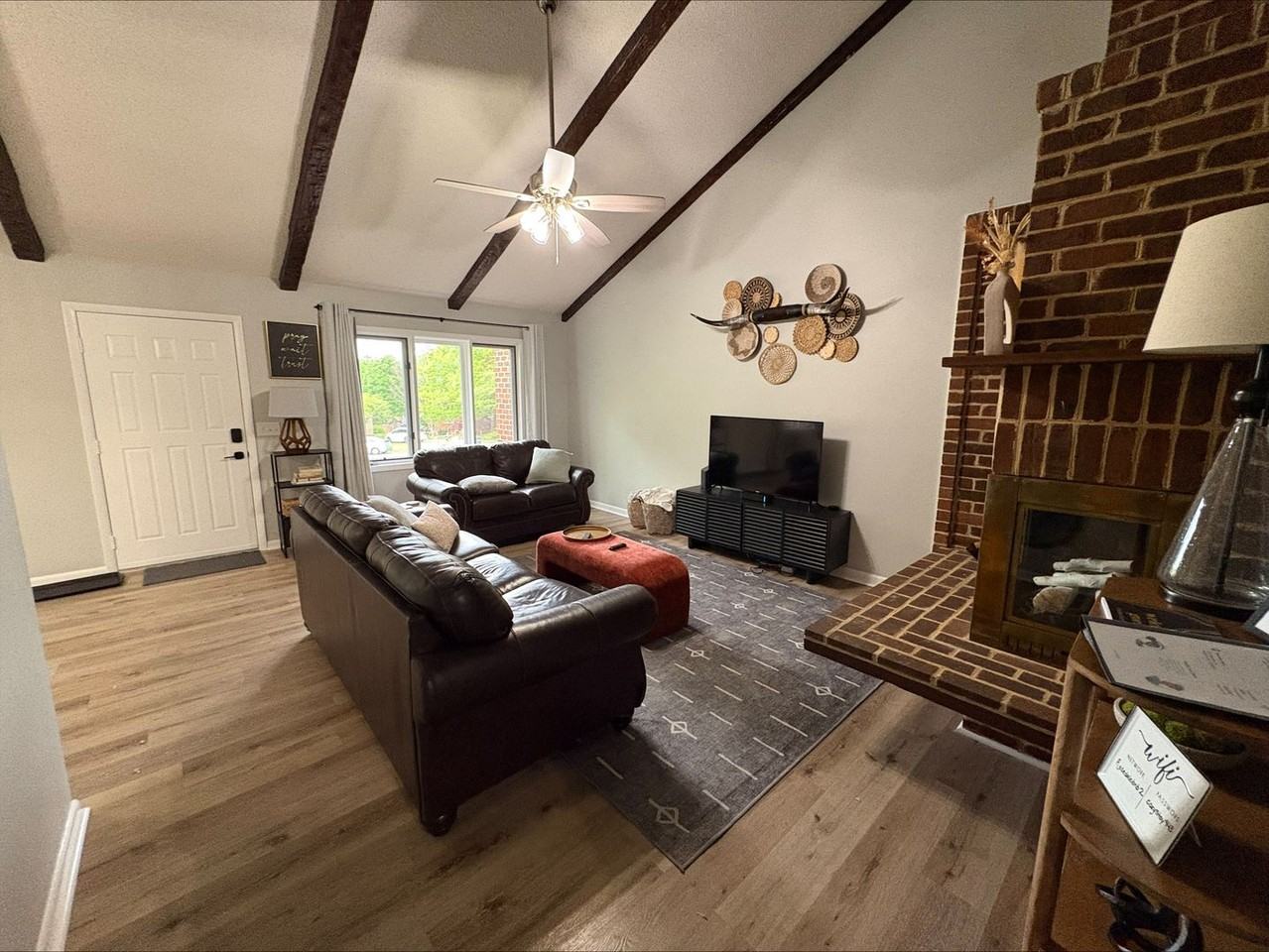 943 Rosedale Dr - Photo 6 of 21