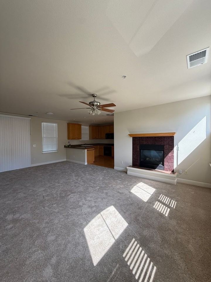 776 Mcclelland Dr - Photo 3 of 20