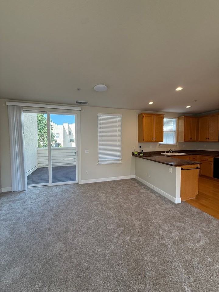 776 Mcclelland Dr - Photo 5 of 20