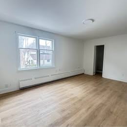 8 Peel St #6 - Photo 2 of 6