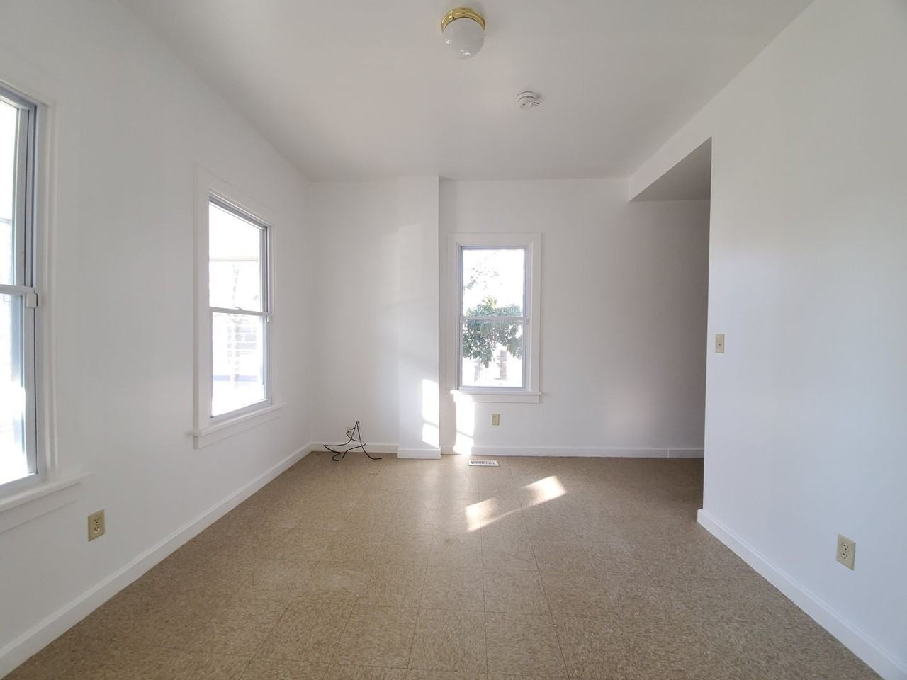 83 South Ave - Photo 7 of 22