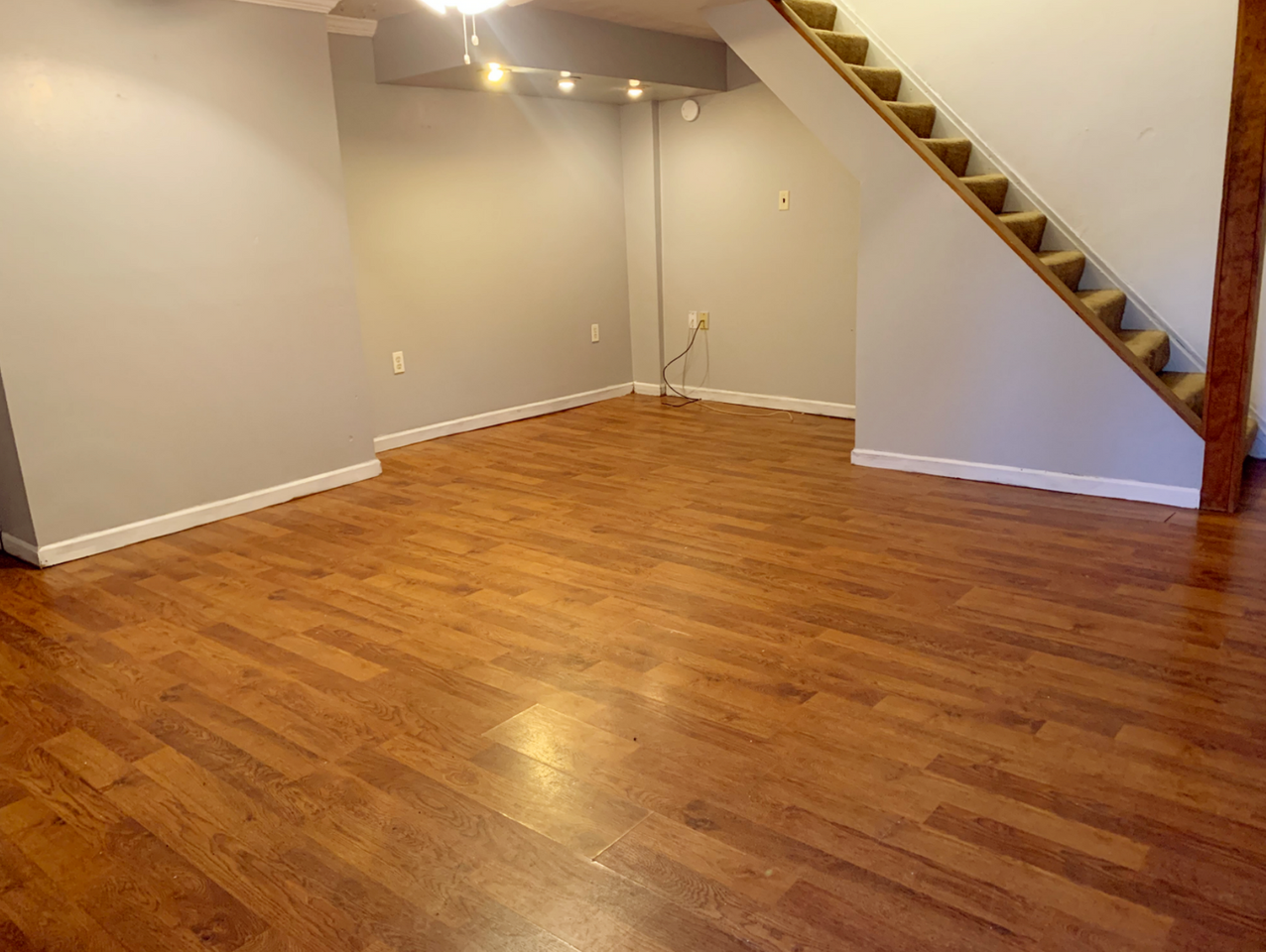 326 Merrimac St - Photo 2 of 14