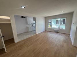 featured image of 111 N Mariposa Ave