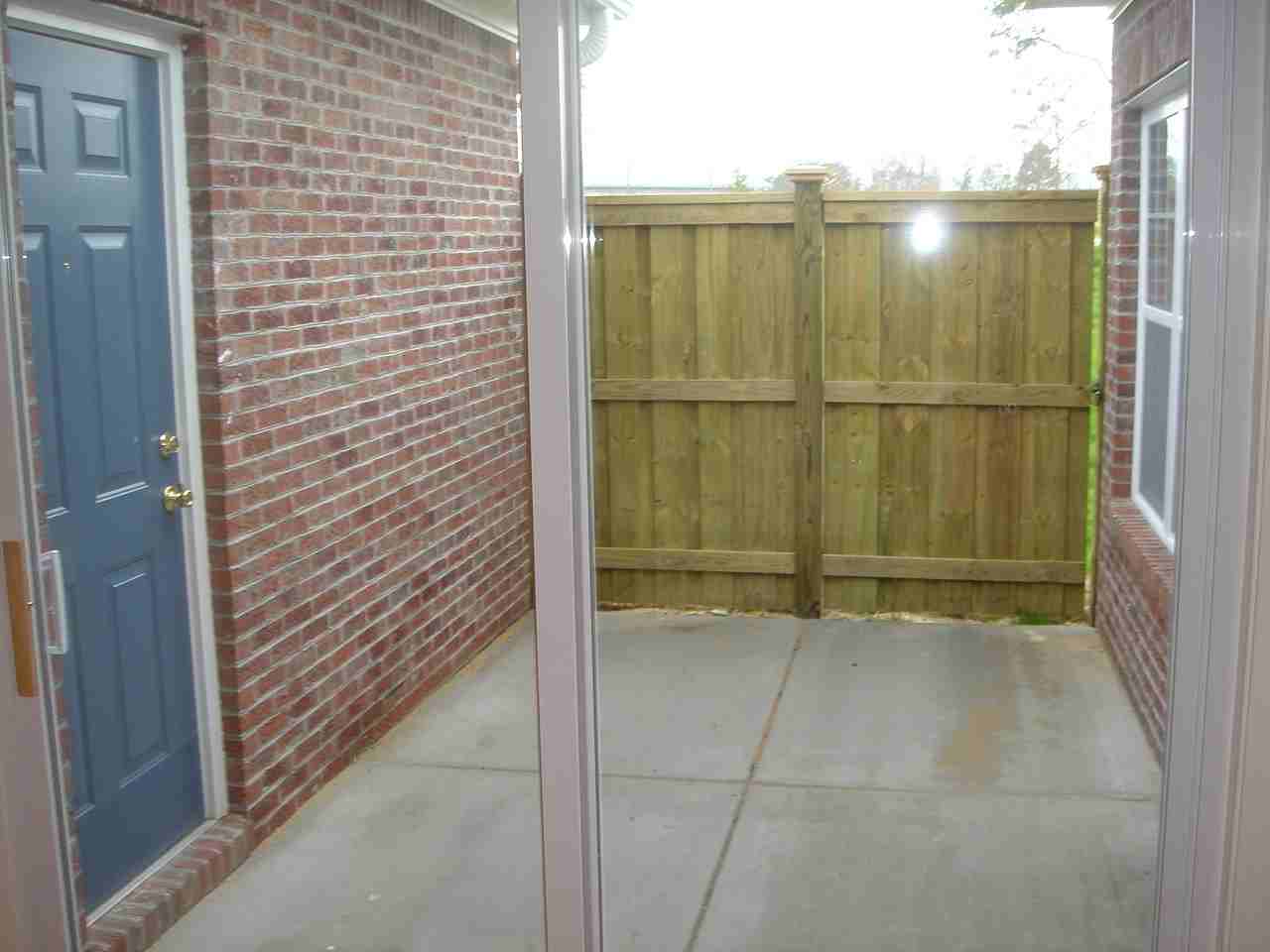 213 Eucalyptus Ln - Photo 6 of 14