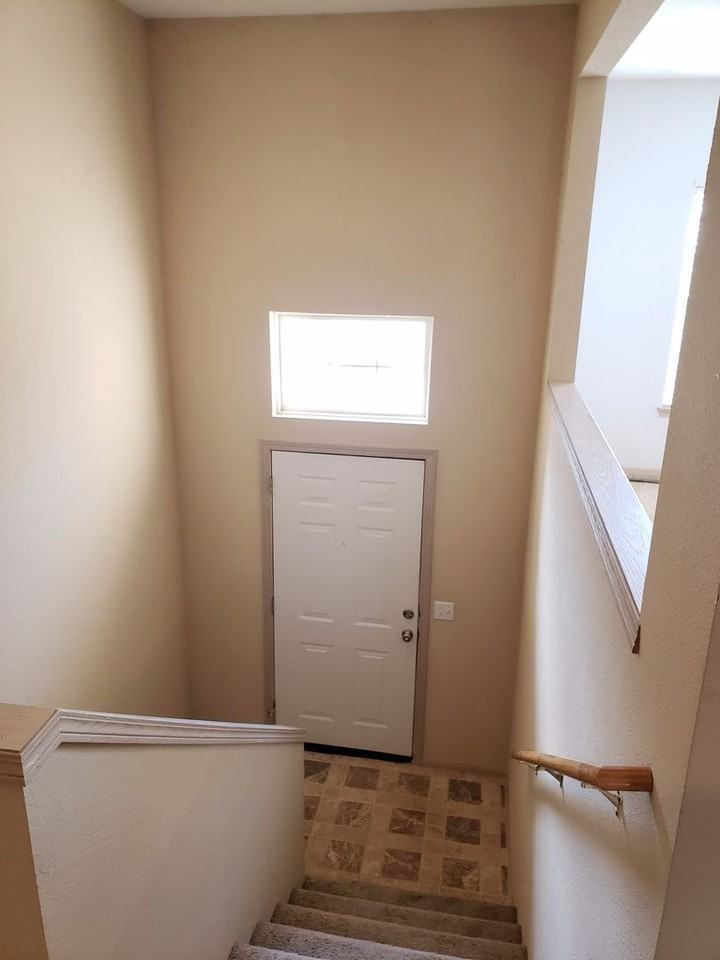 581 Woodson Ln - Photo 3 of 22