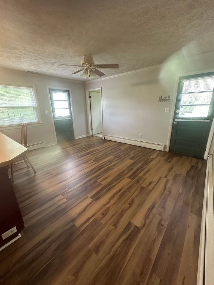 3822 Borden Grant Trl - Photo 5 of 18