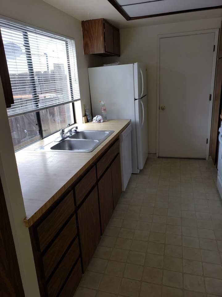 1355 Cavalier Ln - Photo 4 of 13