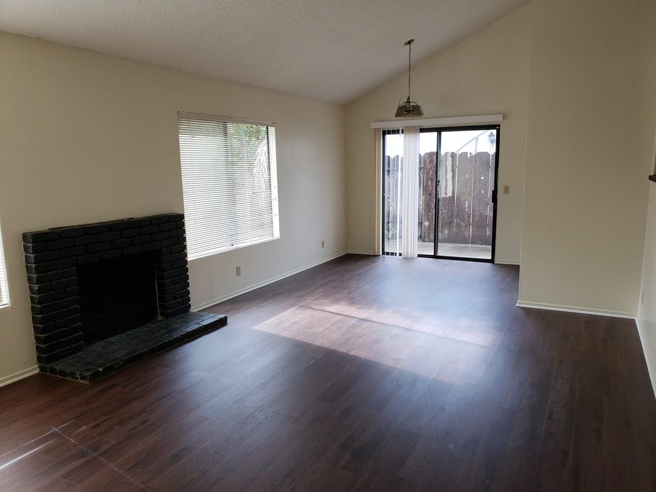 1355 Cavalier Ln - Photo 6 of 13