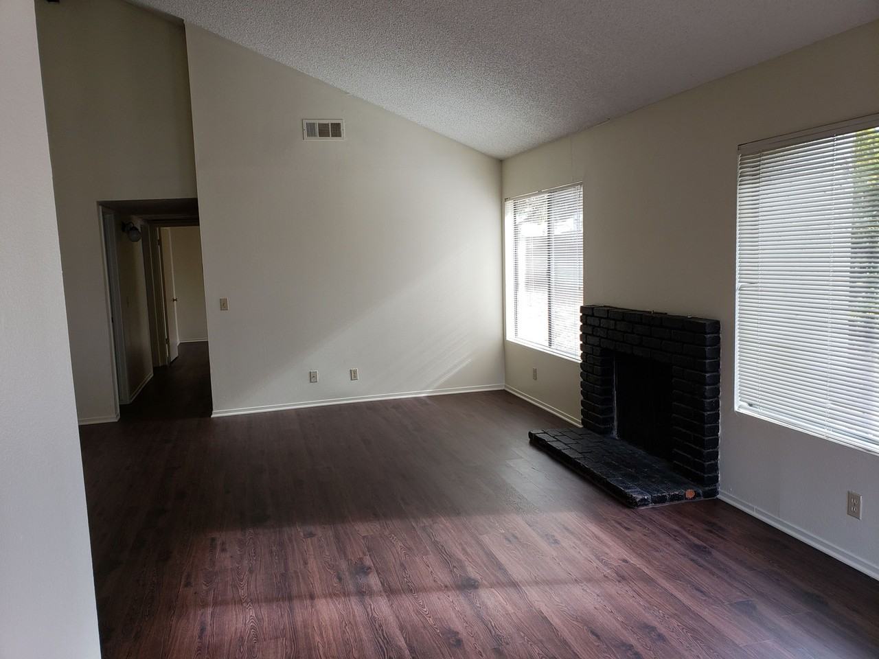 1355 Cavalier Ln - Photo 7 of 13