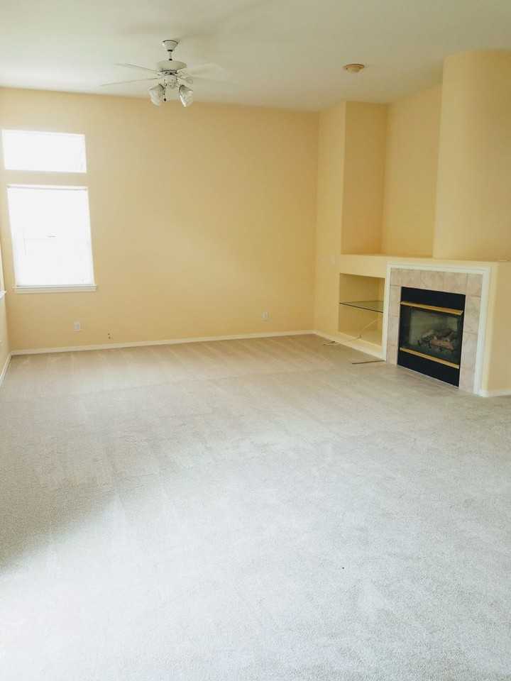 502 Morning Rise Ln - Photo 2 of 13