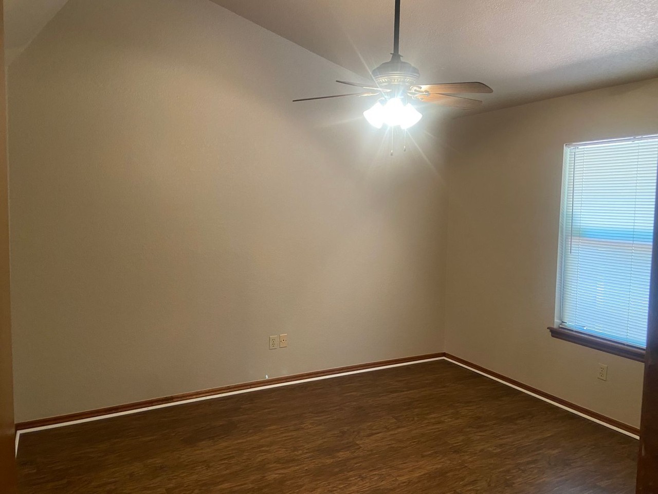 3812 Summer Cloud Dr - Photo 5 of 16