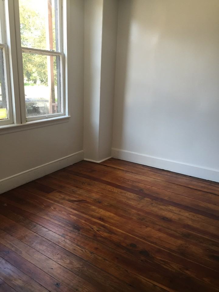 380 Kings Mill Rd - Photo 3 of 13
