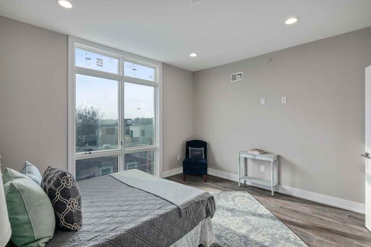 1343 N Newkirk St - Photo 3 of 26