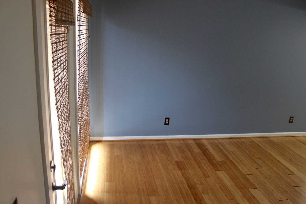 1030 Blue Ridge Dr #1 - Photo 7 of 33