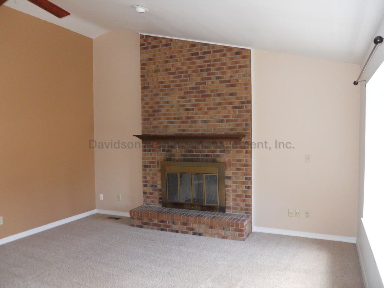 3525 Cedarlawn Dr - Photo 2 of 15