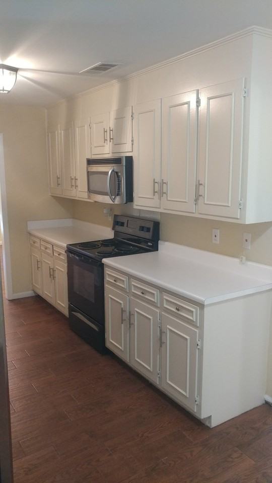 5007 15th Pl E - Photo 3 of 14