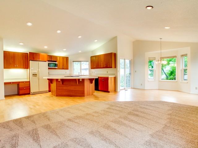 8590 Sw Indian Hill Ln - Photo 4 of 9