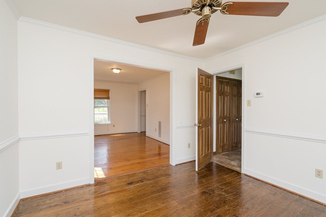 2601 Thurloe Dr - Photo 6 of 25