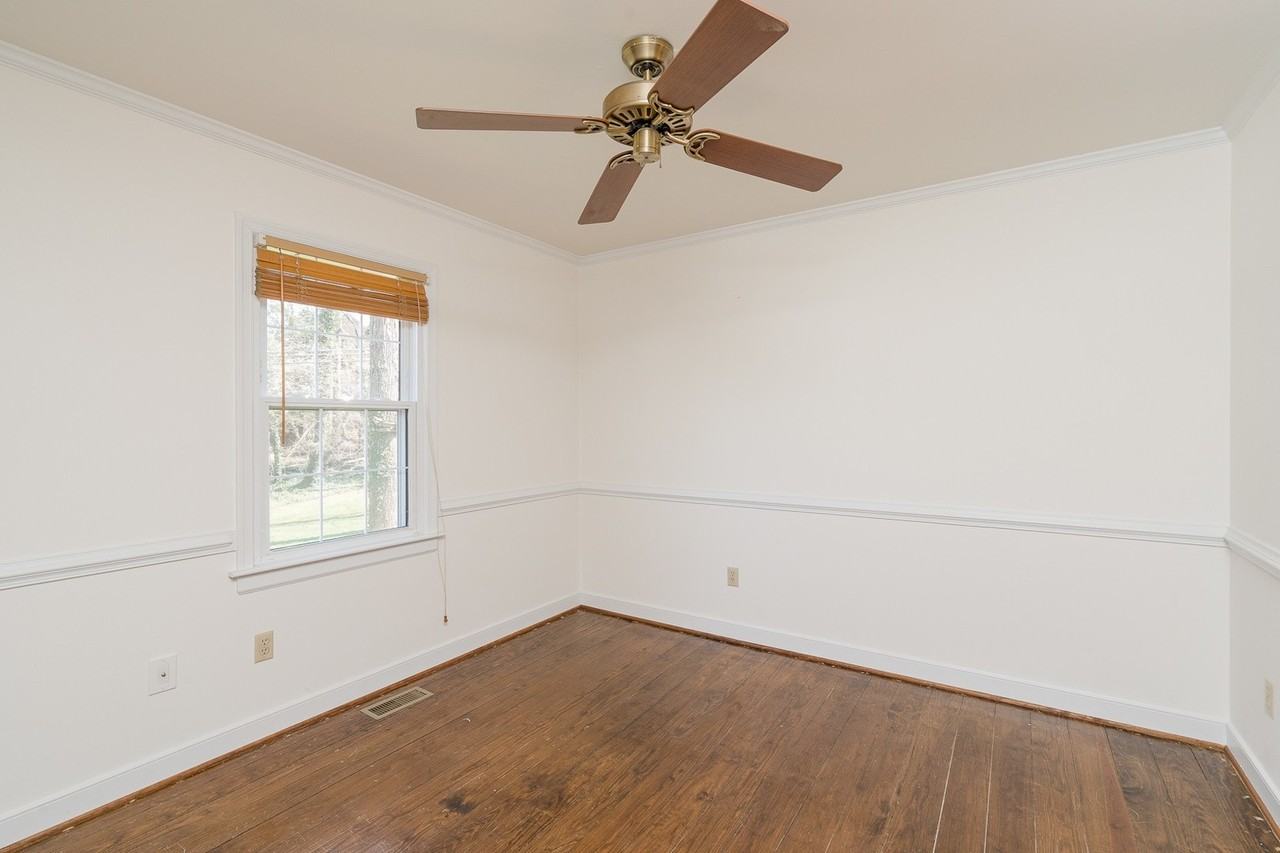 2601 Thurloe Dr - Photo 7 of 25