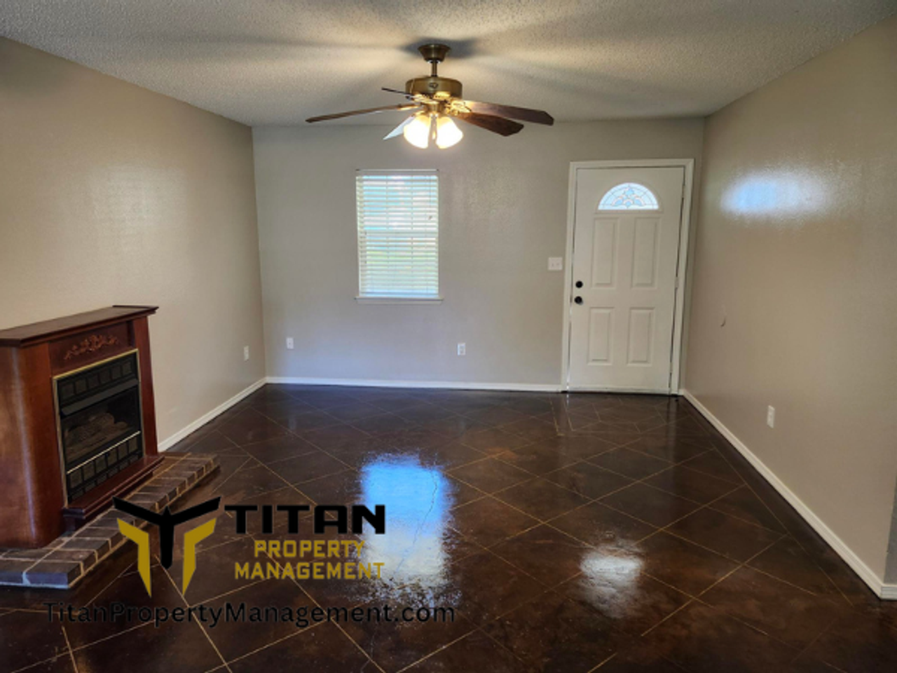 1818 Watts Rd - Photo 4 of 19