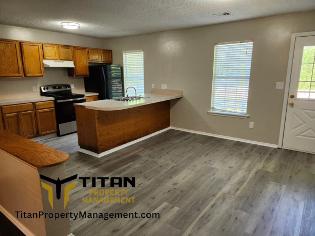 1818 Watts Rd - Photo 5 of 19