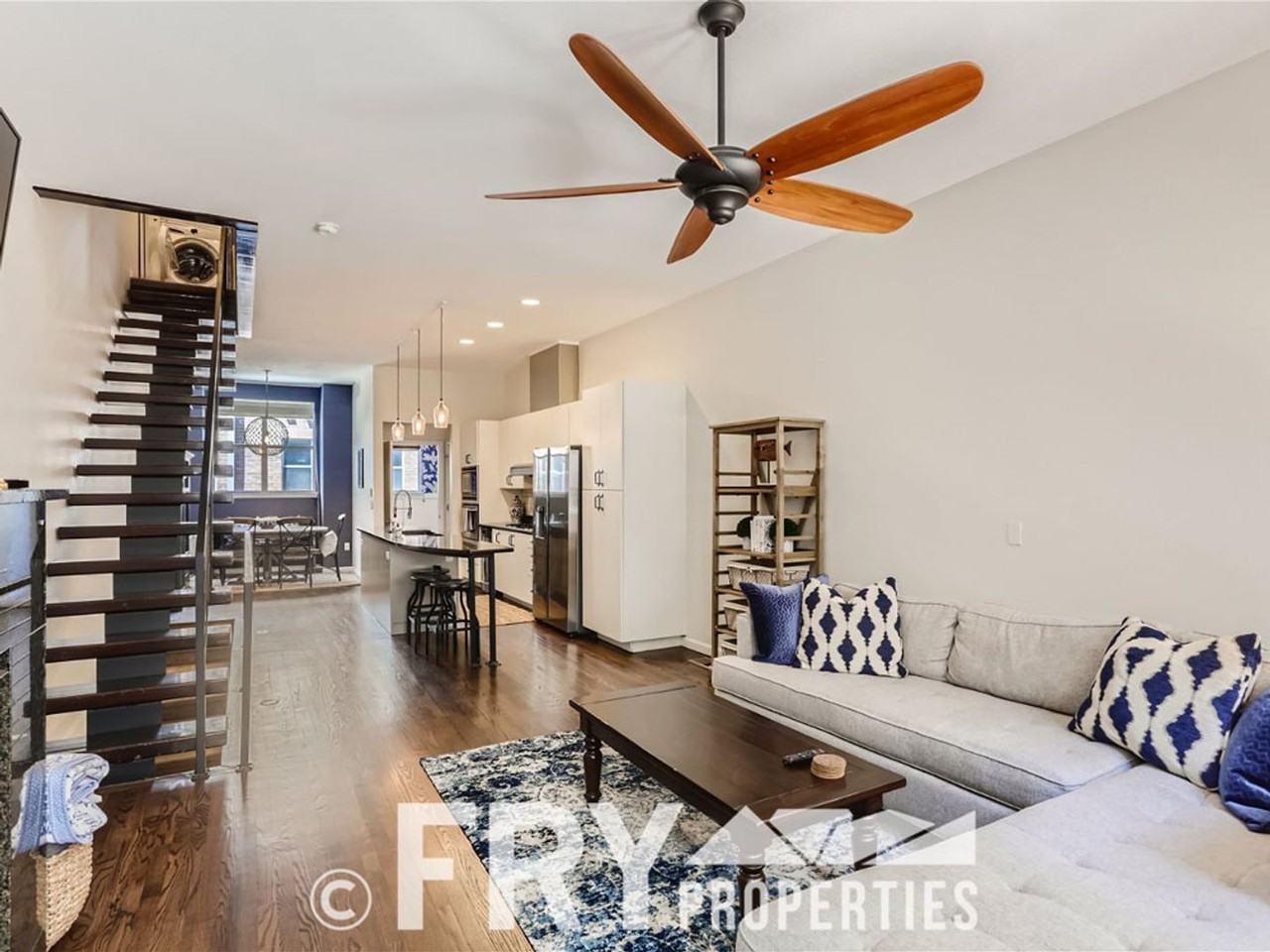1463 27th St - Photo 6 of 17