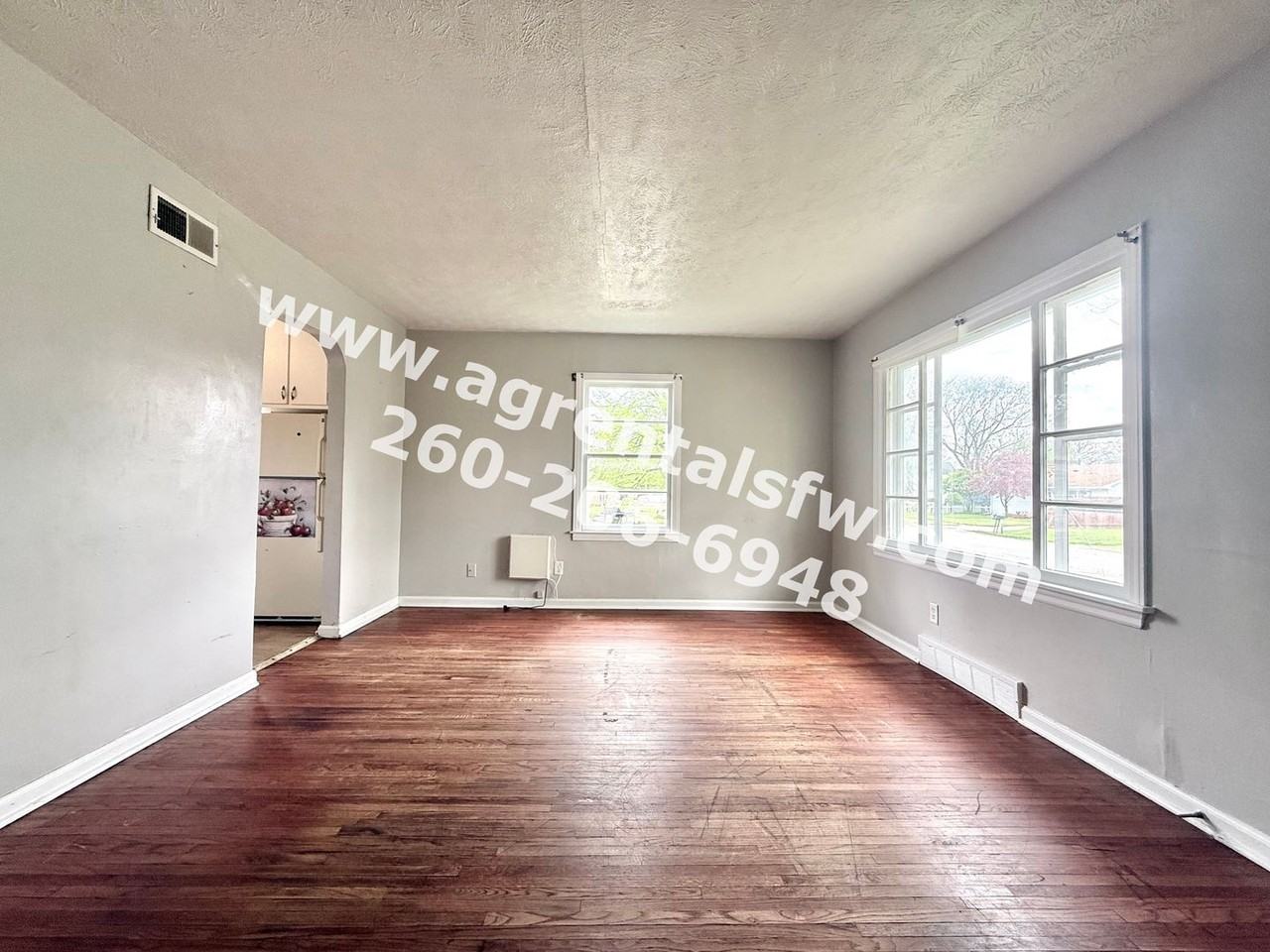 4655 Avondale Dr - Photo 2 of 11