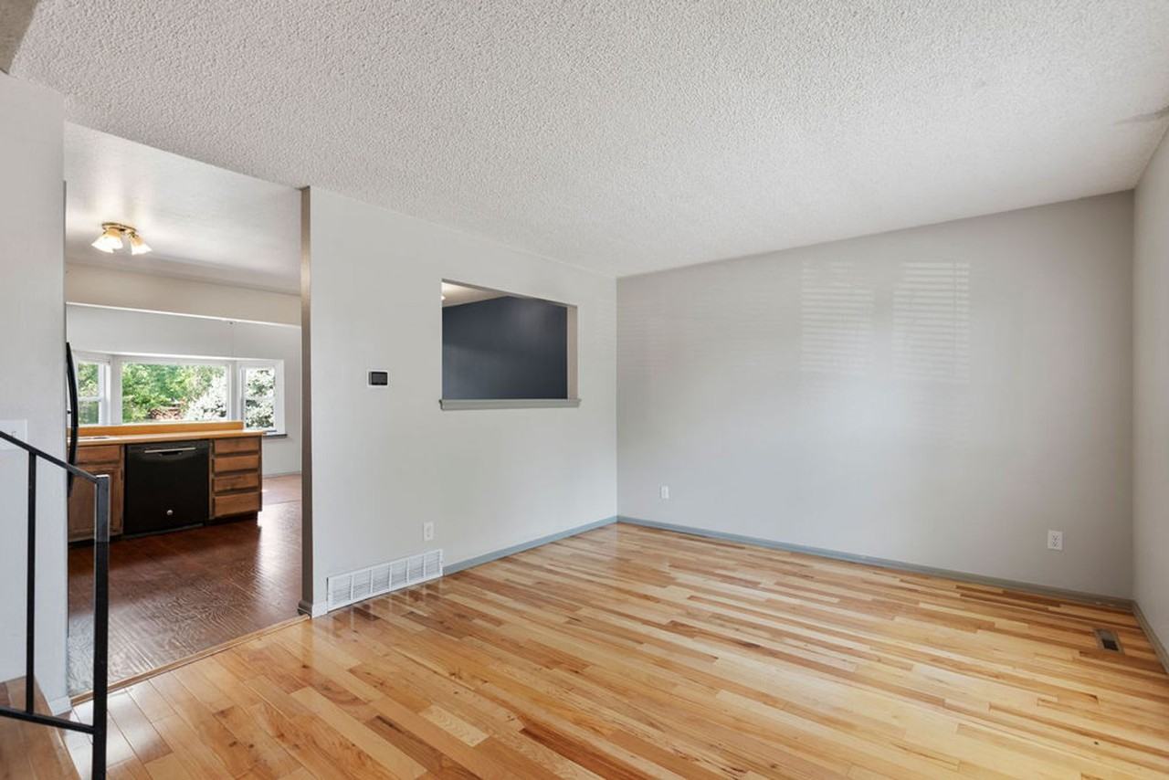 4513 Goshawk Dr - Photo 7 of 36