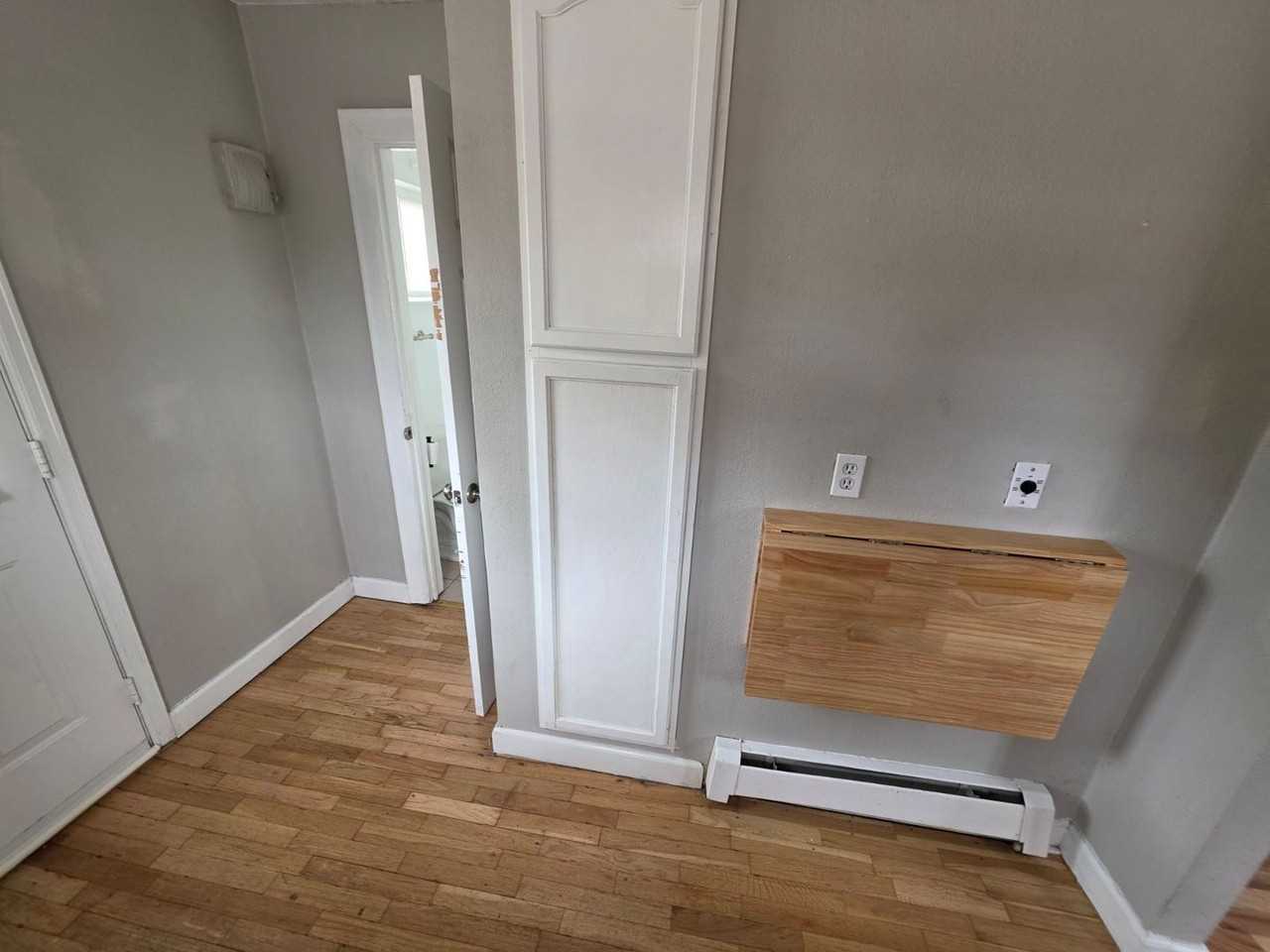 3100 S Lincoln St - Photo 6 of 8