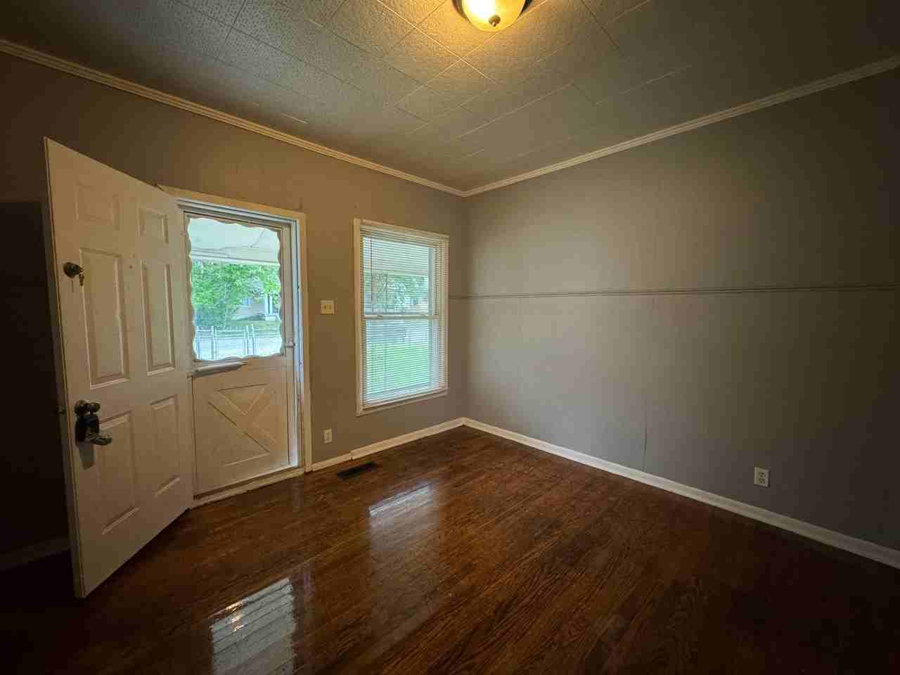 1356 N Olney St - Photo 3 of 18
