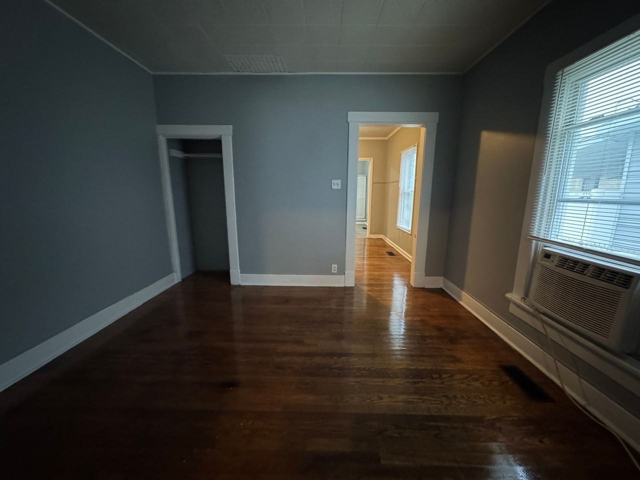 1356 N Olney St - Photo 5 of 18