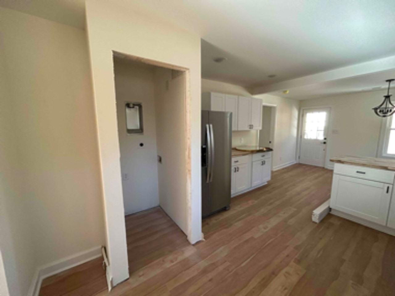 219 Oakhurst St - Photo 6 of 8