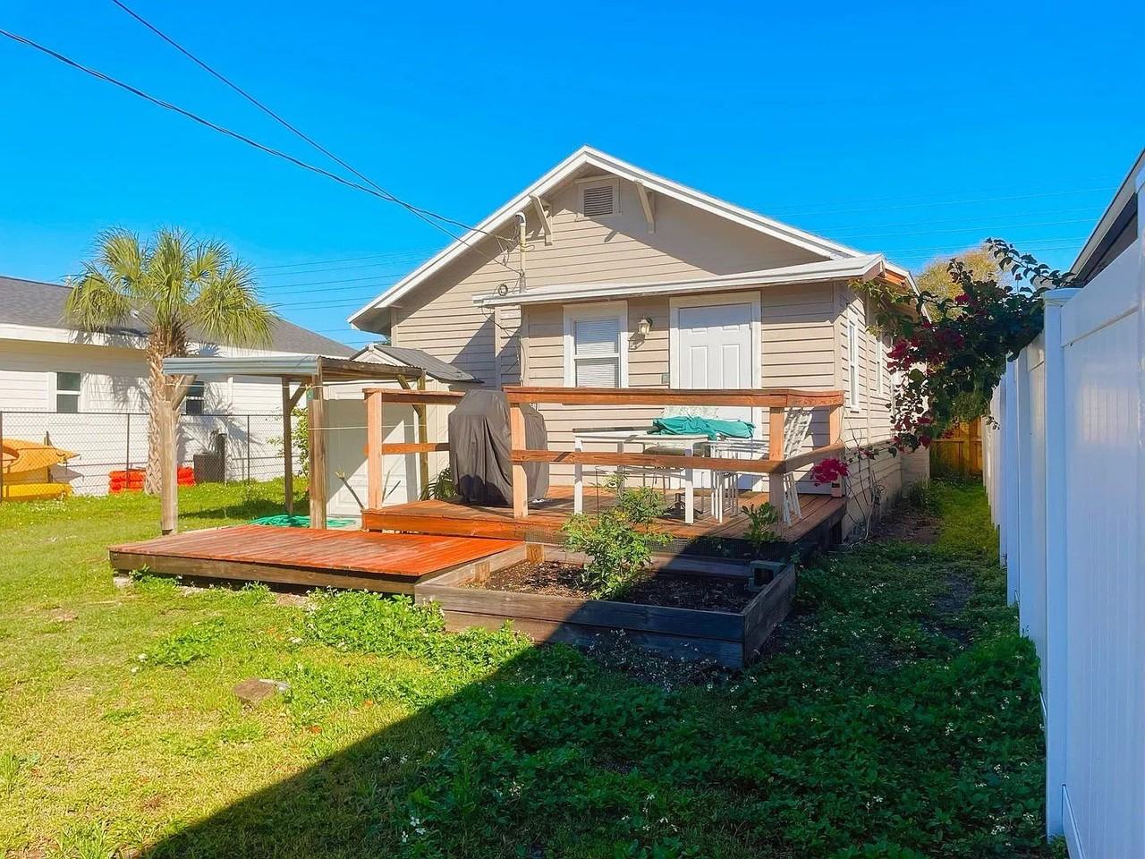 2640 2nd Ave S - Photo 3 of 12