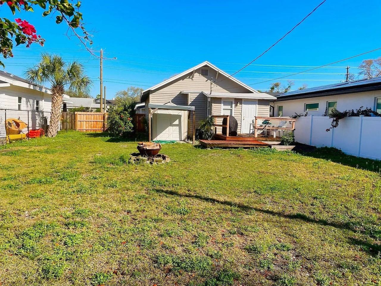 2640 2nd Ave S - Photo 4 of 12