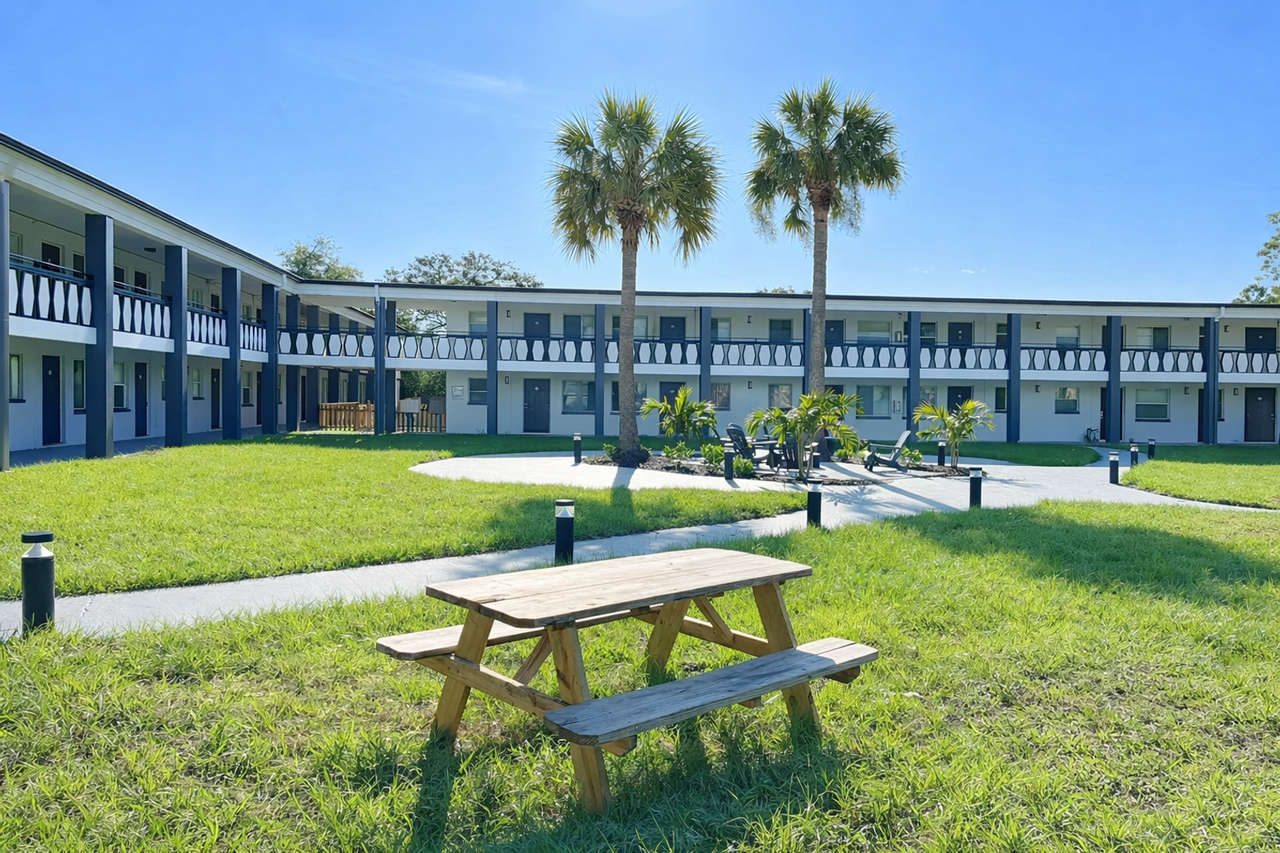 Sabal Palms LLC - Photo 3 of 4