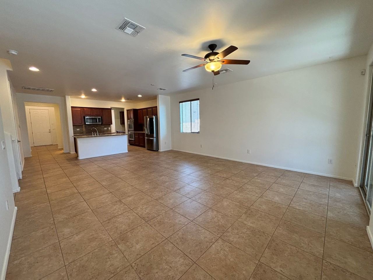 12553 N Green Oak Dr - Photo 2 of 27