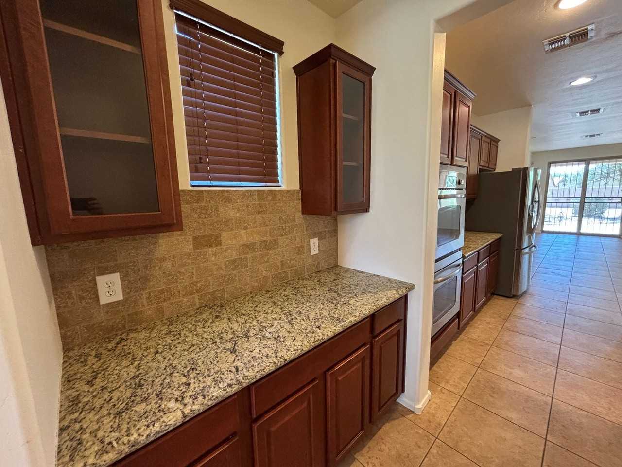 12553 N Green Oak Dr - Photo 6 of 27