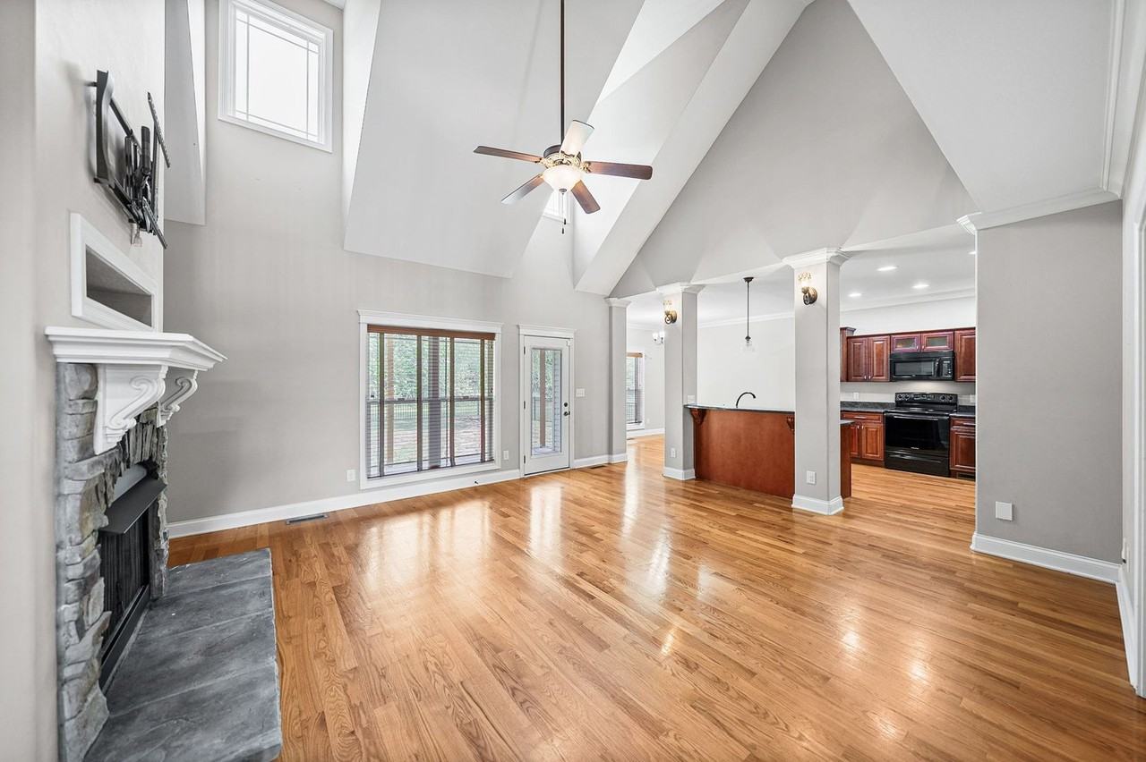 1305 Judge Tyler Dr - Photo 5 of 29