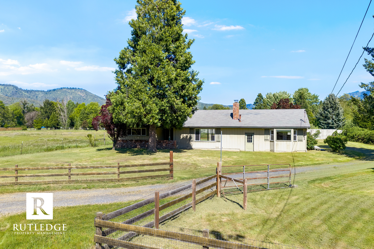 10345 10345 Hwy 238 Quail Run - Photo 2 of 33