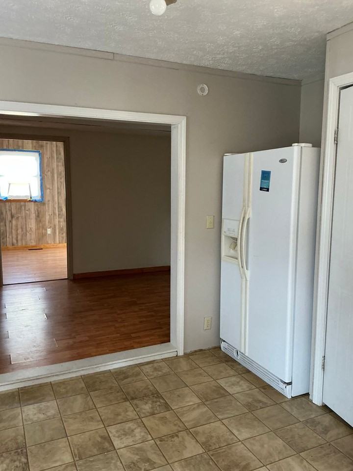 131 Crescent Ln - Photo 5 of 12