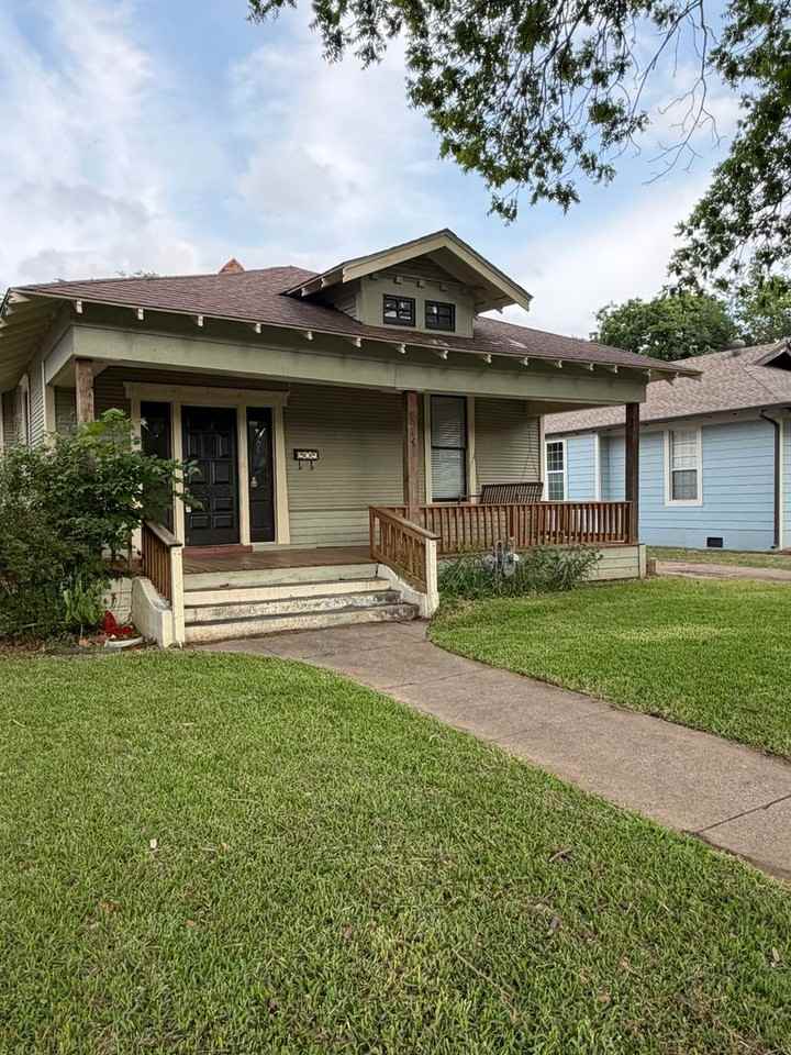 314 S Waverly Dr - Photo 4 of 50