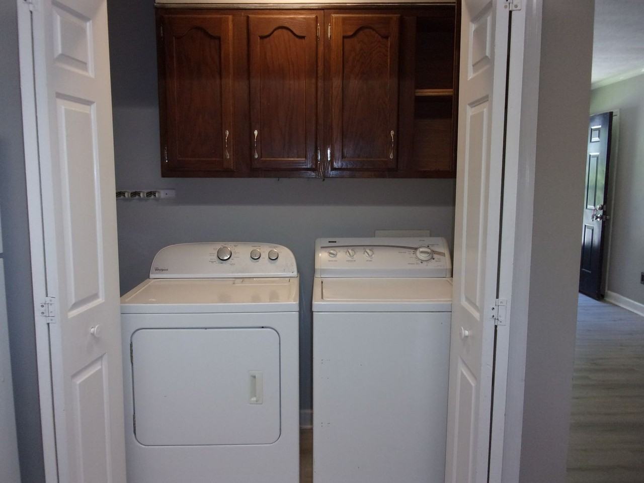 589 Cedarvilla Dr - Photo 7 of 15