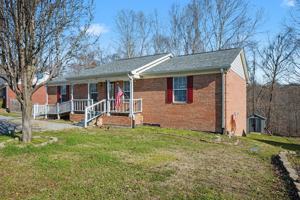 featured image of 424 Eisenhower Dr