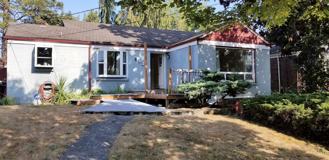 8624 Seward Park Ave S - Photo 1 of 1