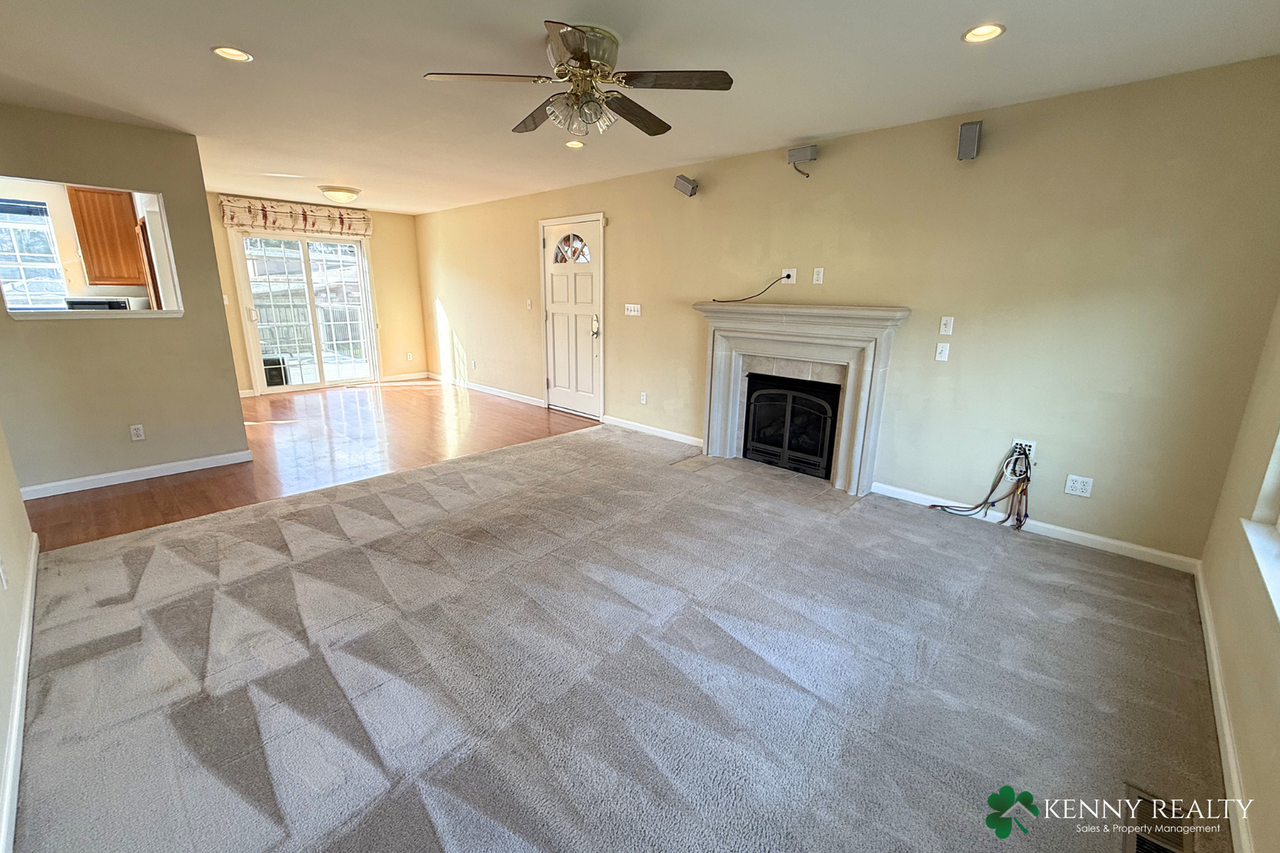 781 Alta Loma Dr - Photo 5 of 36