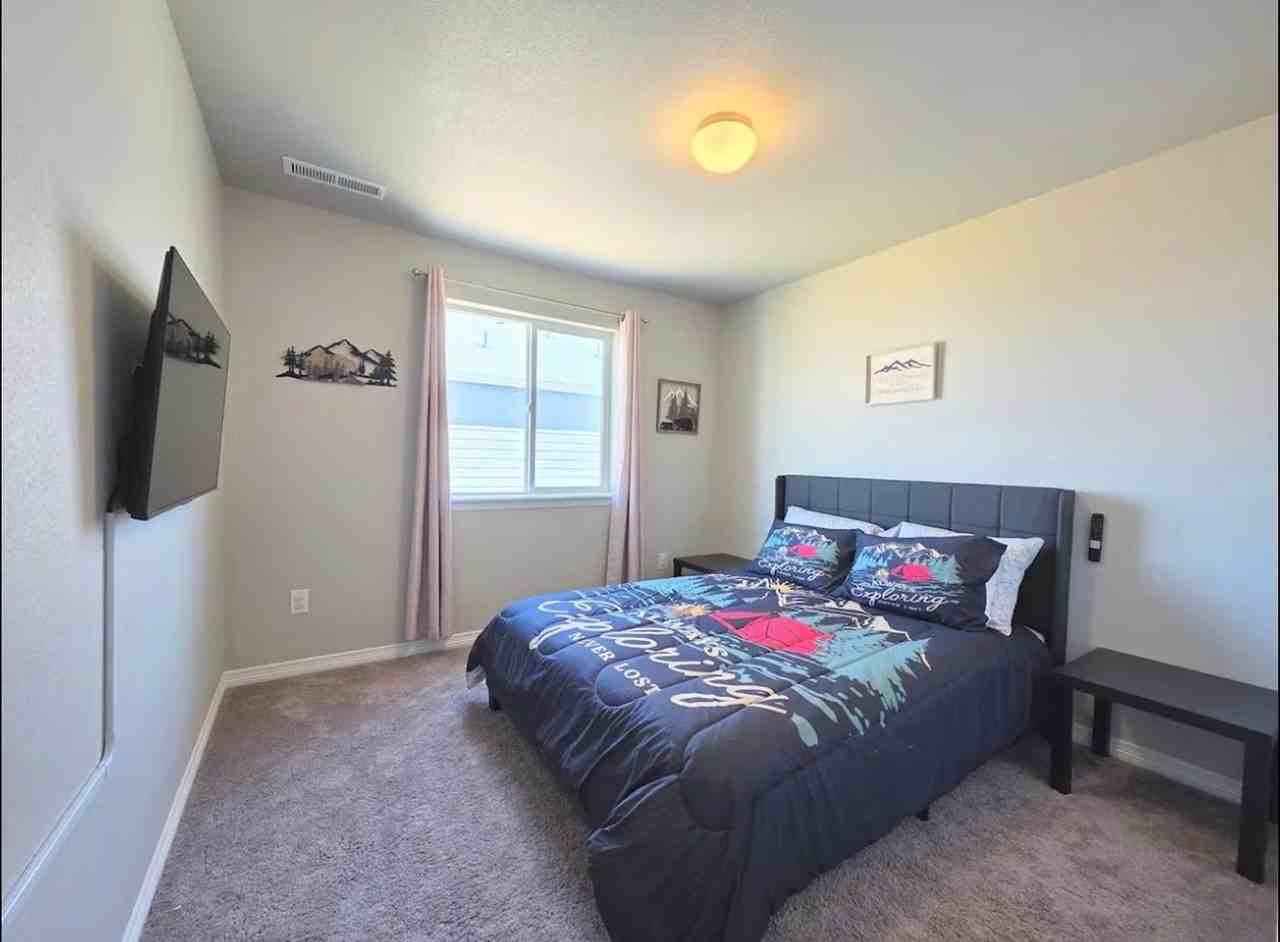 6784 Skuna Dr - Photo 7 of 30