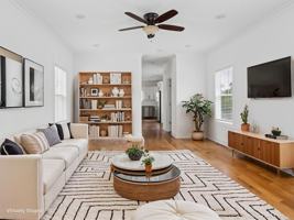 featured image of 7 Railroad St