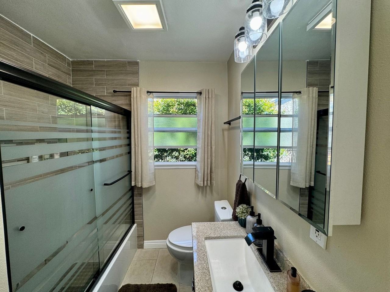 14417 Mercado Ave - Photo 7 of 9